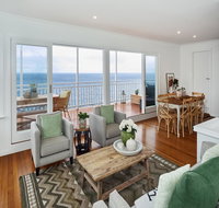 BetinaKing - New Castle Holiday