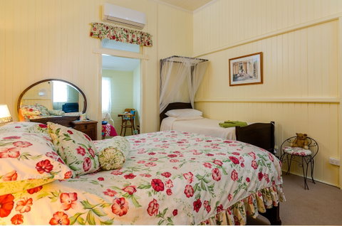 Albion Cottage - New Castle Holiday 6