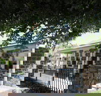 Barossa Bed and Breakfast - New Castle Holiday