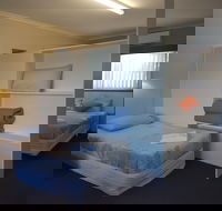 Beachport Motor Inn - New Castle Holiday