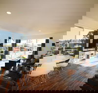 Beachcomber Apartments Merimbula - New Castle Holiday