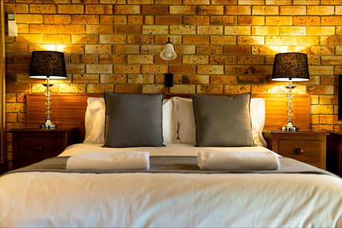 Blickinstal Barossa Valley Retreat - New Castle Holiday 3
