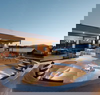 Carmel at Sorrento - New Castle Holiday