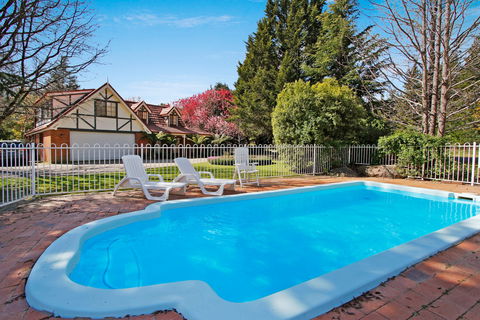 Cedar Cottage - Tudor Village Unit 3 - New Castle Holiday 0