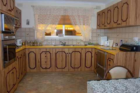 Chrissie's Palace - New Castle Holiday 1