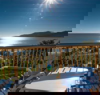 Coral Towers Holiday Suites - New Castle Holiday