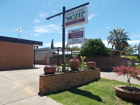 Corowa Gateway Motel - New Castle Holiday 5