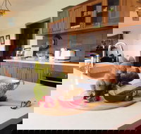 Eden Orchard and Farmstay - New Castle Holiday