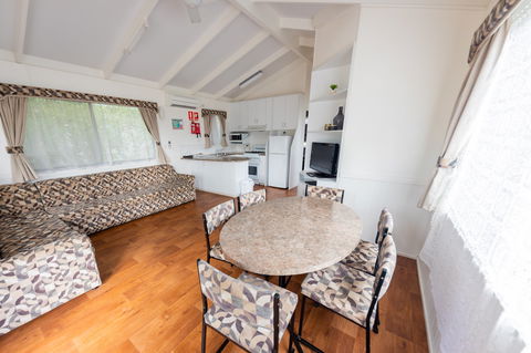 Eildon Riverside Holiday Park - New Castle Holiday 0
