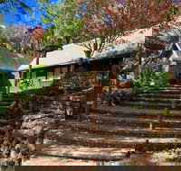 Emerald Star Cottages - New Castle Holiday