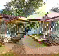 Federation Gardens And Possums Hideaway - New Castle Holiday