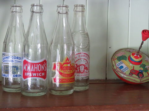 Fig Tree Retro Studio - New Castle Holiday 8