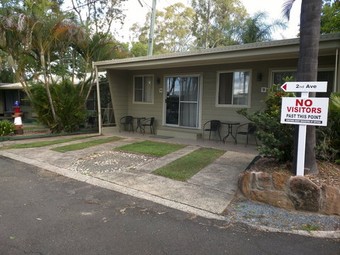 Glenwood Tourist Park And Motel - New Castle Holiday 6