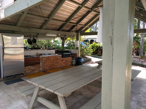 Glenwood Tourist Park And Motel - New Castle Holiday 8