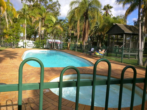 Glenwood Tourist Park And Motel - New Castle Holiday 9