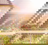 Hamilton House Bed And Breakfast - New Castle Holiday