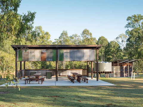 Hardings Paddock Campground - New Castle Holiday 2