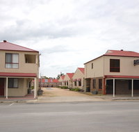 Port Vincent Motel and Apartments - New Castle Holiday