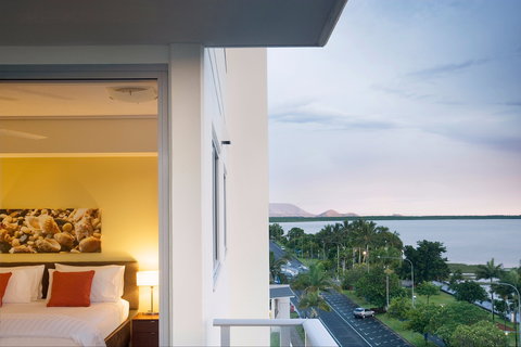 Mantra Trilogy - New Castle Holiday 2