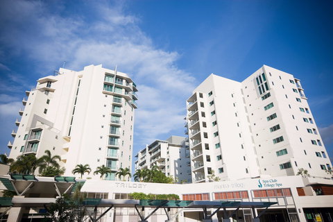 Mantra Trilogy - New Castle Holiday 4