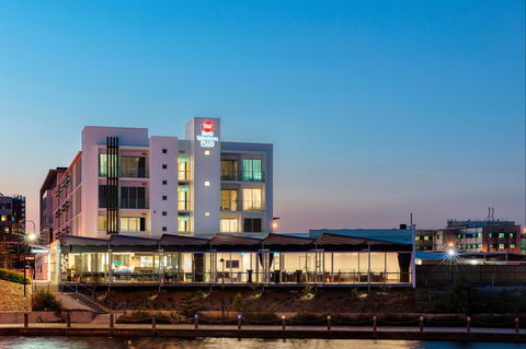 Mercure Sunshine Coast Kawana Waters - New Castle Holiday 9