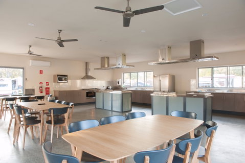 NRMA Echuca Holiday Park - New Castle Holiday 2