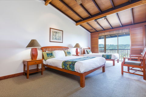 O'Reilly's Rainforest Retreat - New Castle Holiday 3