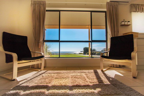 Pelican Perch Retreat - New Castle Holiday 2