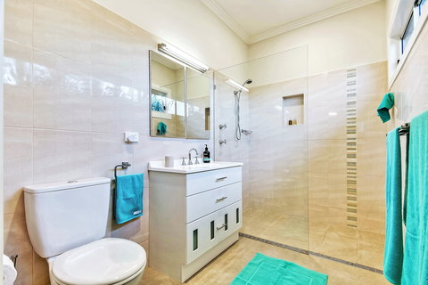 PJ's Hideaway - New Castle Holiday 7