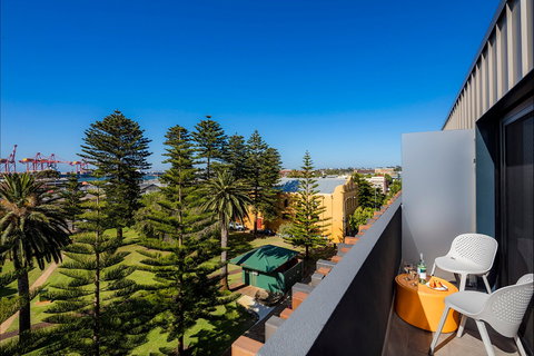 Quest Fremantle - New Castle Holiday 2