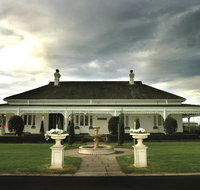 Ravensthorpe Guesthouse and Restaurant - New Castle Holiday