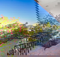 Relaxed Homely Retreat - New Castle Holiday