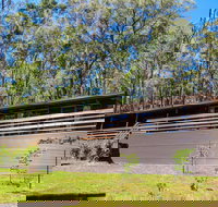 Sambar Lodge - New Castle Holiday