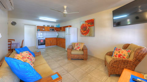 Sky View Units - New Castle Holiday 2