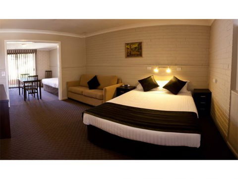 Snowy Mountains Resort - New Castle Holiday 4