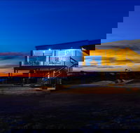 Southern Ocean Lookout - New Castle Holiday