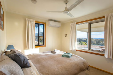 Southern Ocean Lookout - New Castle Holiday 4