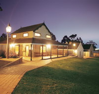 Sovereign Hill Hotel - New Castle Holiday
