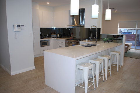 Starfish Beach House - New Castle Holiday 2