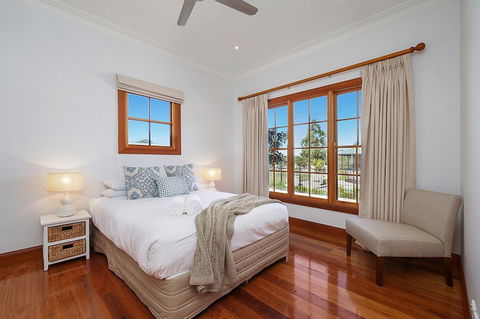 Stonegate - New Castle Holiday 7