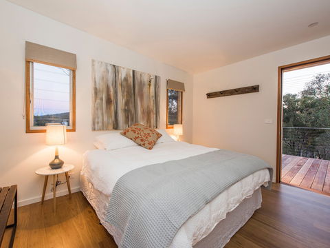 Strikes Mudgee - New Castle Holiday 6