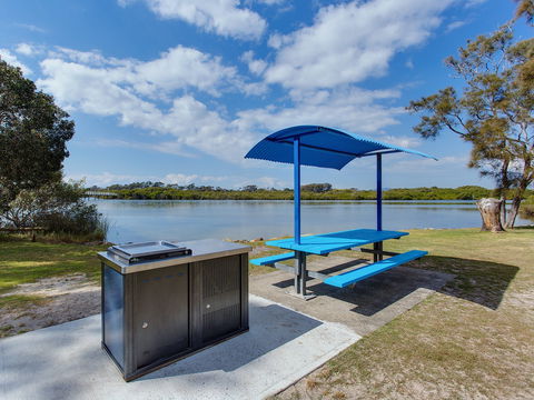 Stuarts Point Holiday Park - New Castle Holiday 1