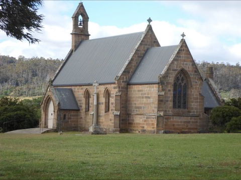 The Heritage Post Office - New Castle Holiday 6