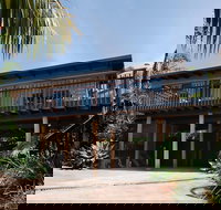 The Loft House at Coalcliff - New Castle Holiday