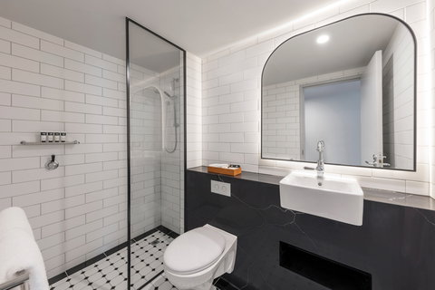 The Savoy On Little Collins Melbourne - New Castle Holiday 5