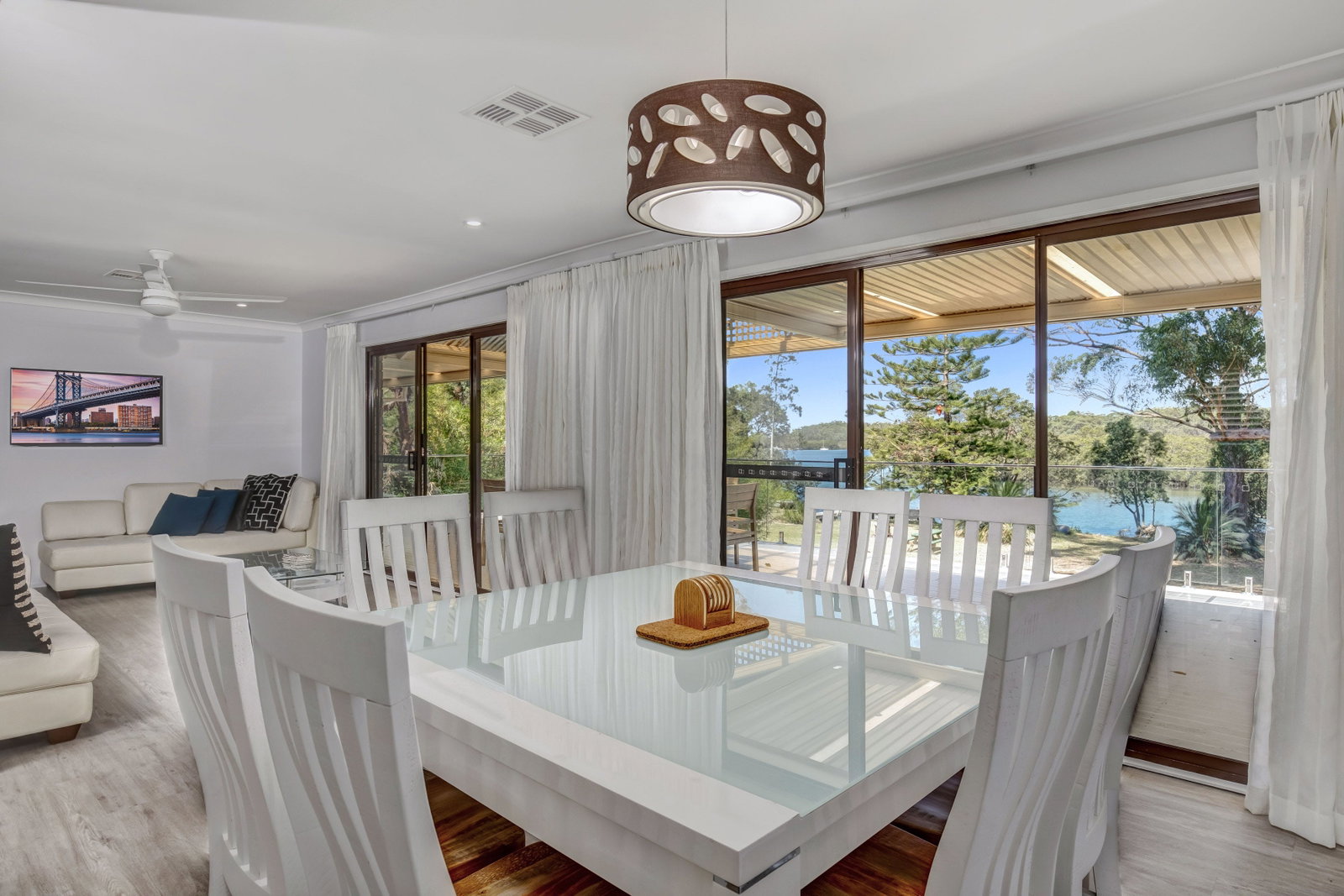 Brundee NSW New Castle Holiday