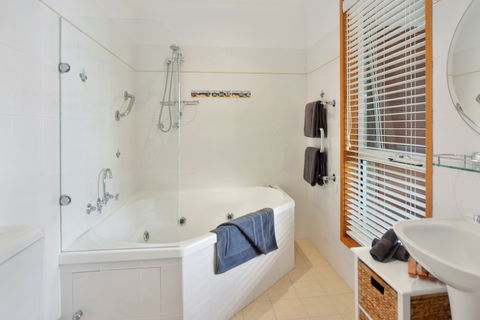 Tree Tops Bed And Breakfast Jervis Bay - New Castle Holiday 2