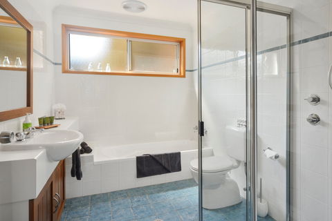 Tree Tops Bed And Breakfast Jervis Bay - New Castle Holiday 5