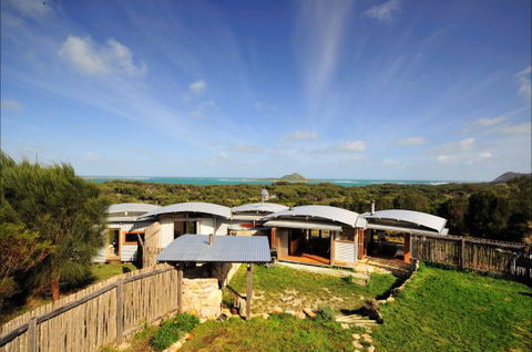 West End Beach House - New Castle Holiday 2