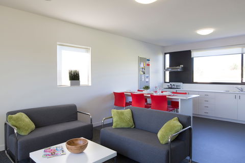 Western Sydney University Village Campbelltown - New Castle Holiday 2